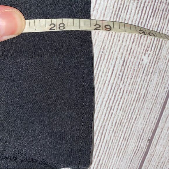 Merona scoop neck blouse w/jeweled embellishment Black size small - Picture 6 of 11